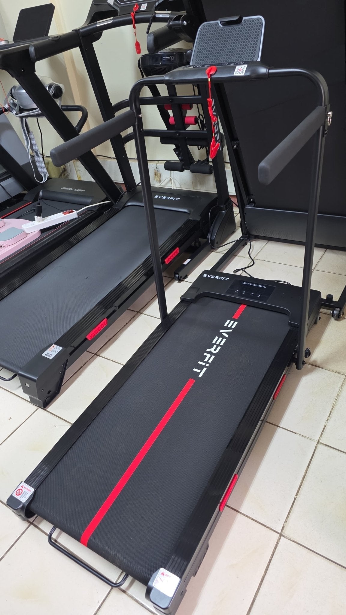 Everfit Walking Treadmill Pad 10km/h, 2.5HP with Auto Incline, 120KG User - Sallivo